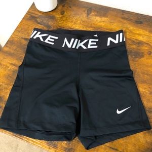 Nike pro shorts women